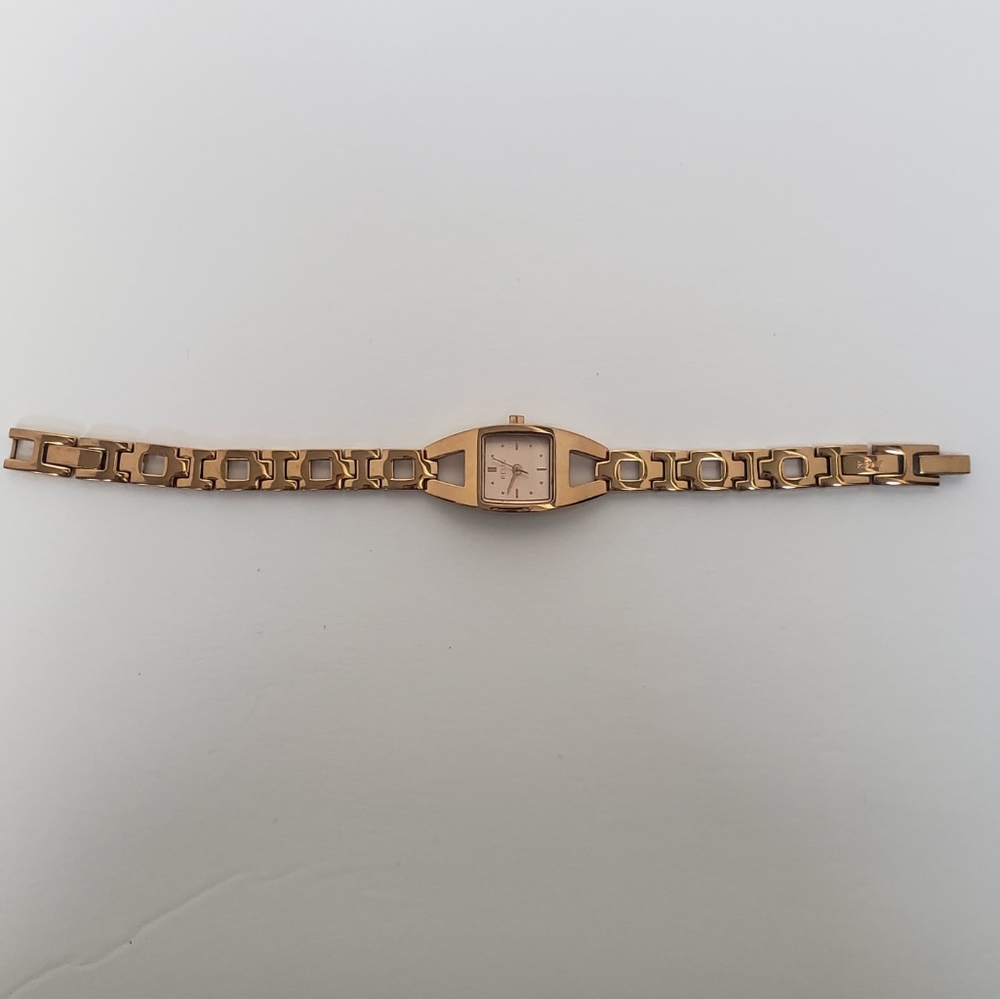 Relic Watch - Picture 3 of 3